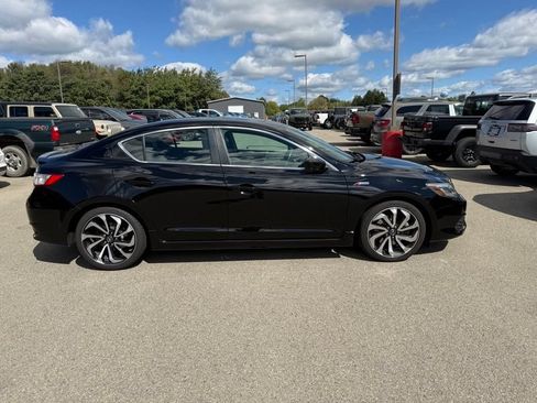 Used 2018 Acura ILX w/ Technology & A-SPEC Package FWD image 17