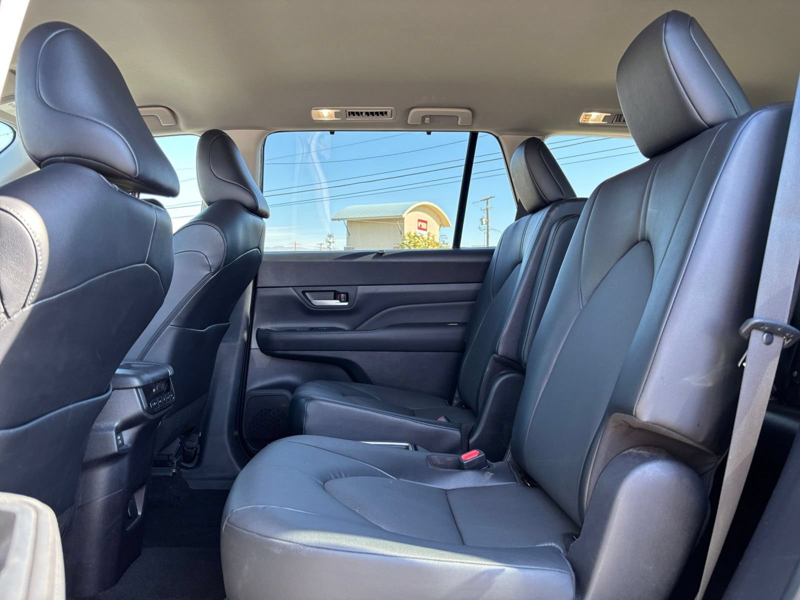 Used 2026 Toyota Grand Highlander AWD image 26