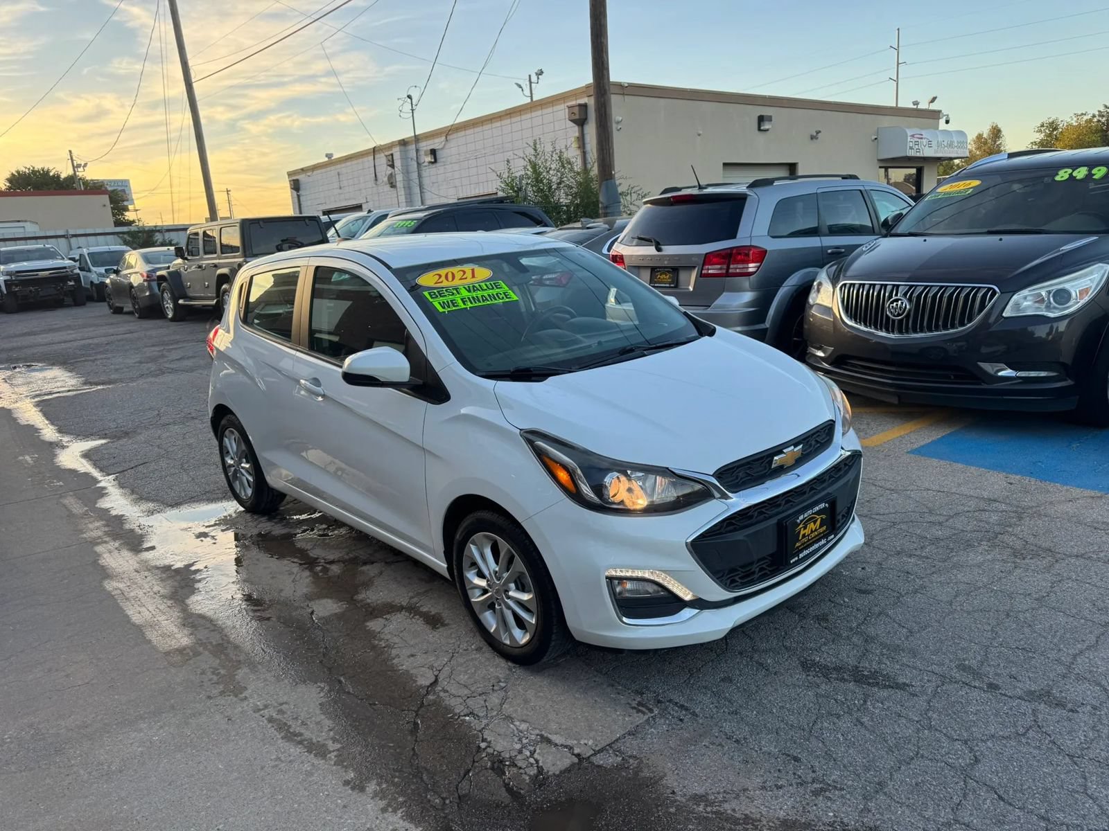 Used 2021 Chevrolet Spark LT FWD image 5