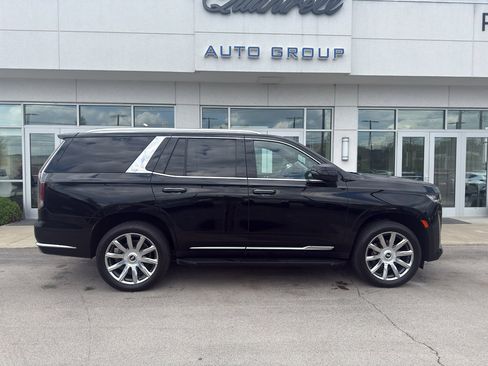 Used 2021 Cadillac Escalade Premium Luxury Platinum AWD/4WD image 2