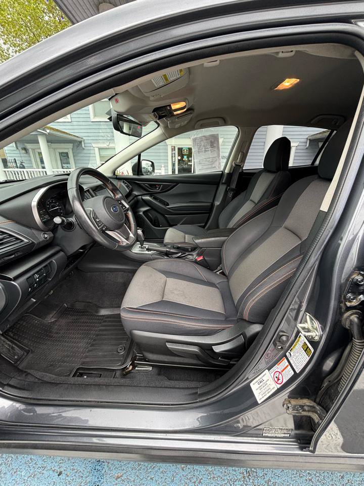 Used 2020 Subaru Crosstrek 2.0i Premium AWD/4WD image 9