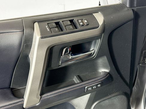 Certified 2018 Toyota 4Runner Limited image 19