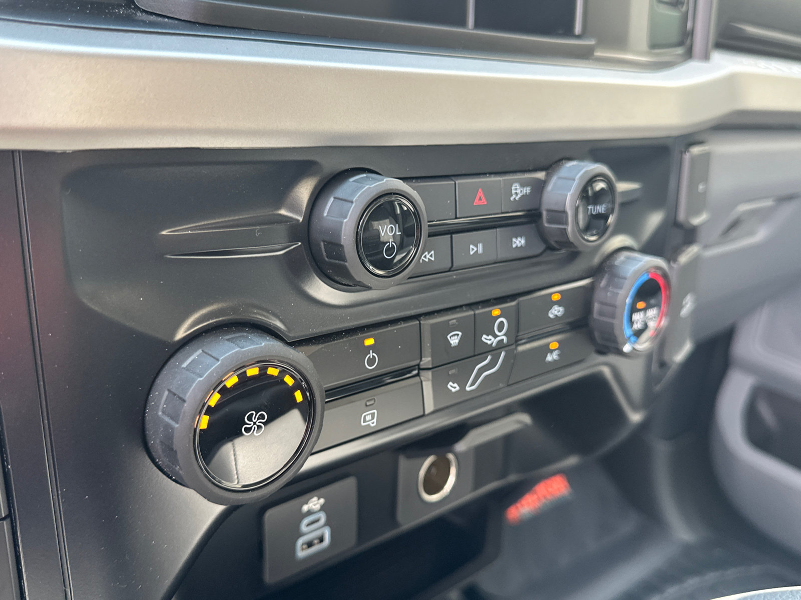 New 2026 Ford F250 XLT AWD/4WD image 27