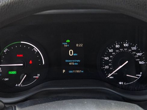 Certified 2023 Toyota Sienna LE FWD image 22