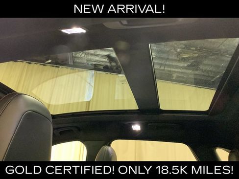 Used 2024 Ford Escape ST-Line w/ Tech Pack #1 AWD/4WD image 23