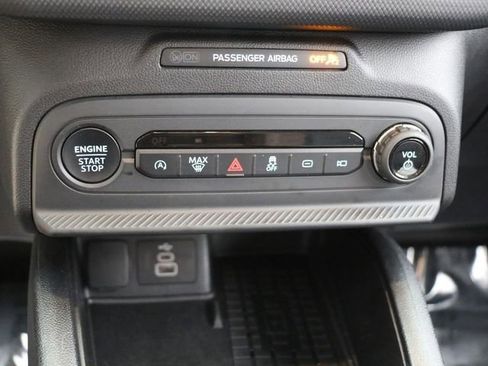 Used 2025 Ford Bronco Sport Outer Banks AWD/4WD image 23