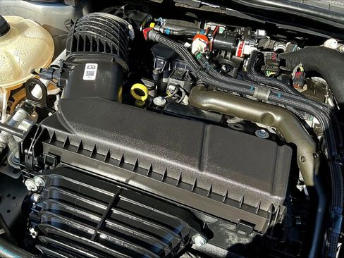 Certified 2023 Lincoln Corsair Reserve w/ Equipment Group 202A image 32