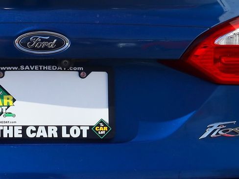 Used 2018 Ford Fiesta SE image 19