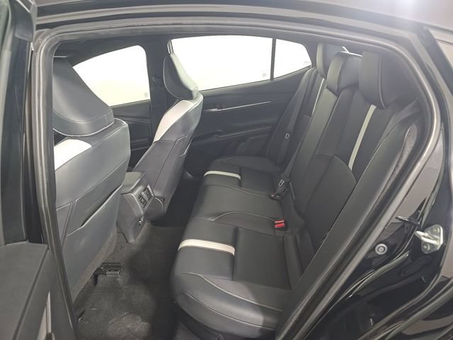Used 2025 Toyota Camry SE FWD image 9