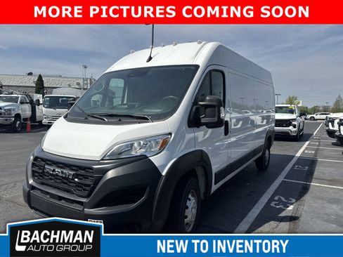 Used 2023 RAM ProMaster 2500 image 10