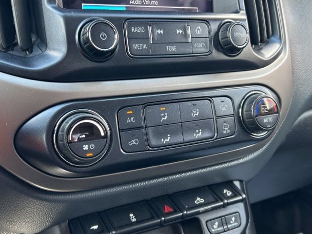 Used 2016 Chevrolet Colorado Z71 AWD/4WD image 40