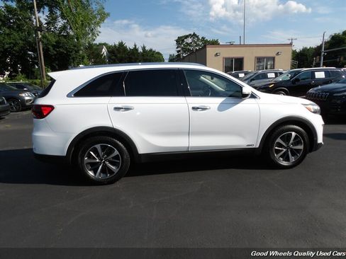 Used 2019 Kia Sorento EX w/ EX Touring Package AWD/4WD image 4