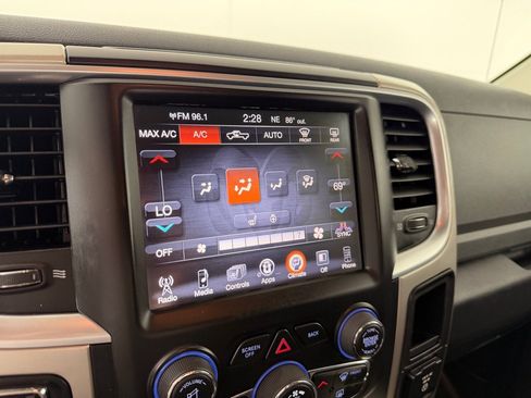 Used 2016 RAM 1500 Big Horn AWD/4WD image 16