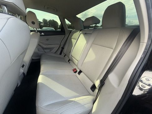 Used 2020 Volkswagen Jetta SE w/ SE Cold Weather Package FWD image 21