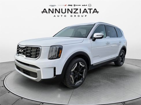 New 2025 Kia Telluride S image 1