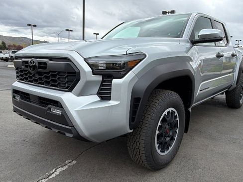 New 2026 Toyota Tacoma TRD Off-Road AWD/4WD image 7