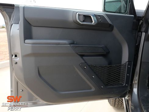 New 2025 Ford Bronco Big Bend w/ Black Diamond Package image 15