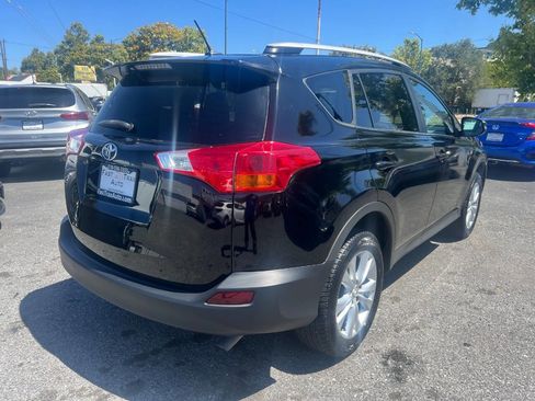 Used 2014 Toyota RAV4 Limited FWD image 4