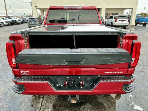 Used 2023 GMC Sierra 2500 Denali image 17