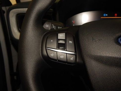 New 2025 Ford Maverick XLT image 25