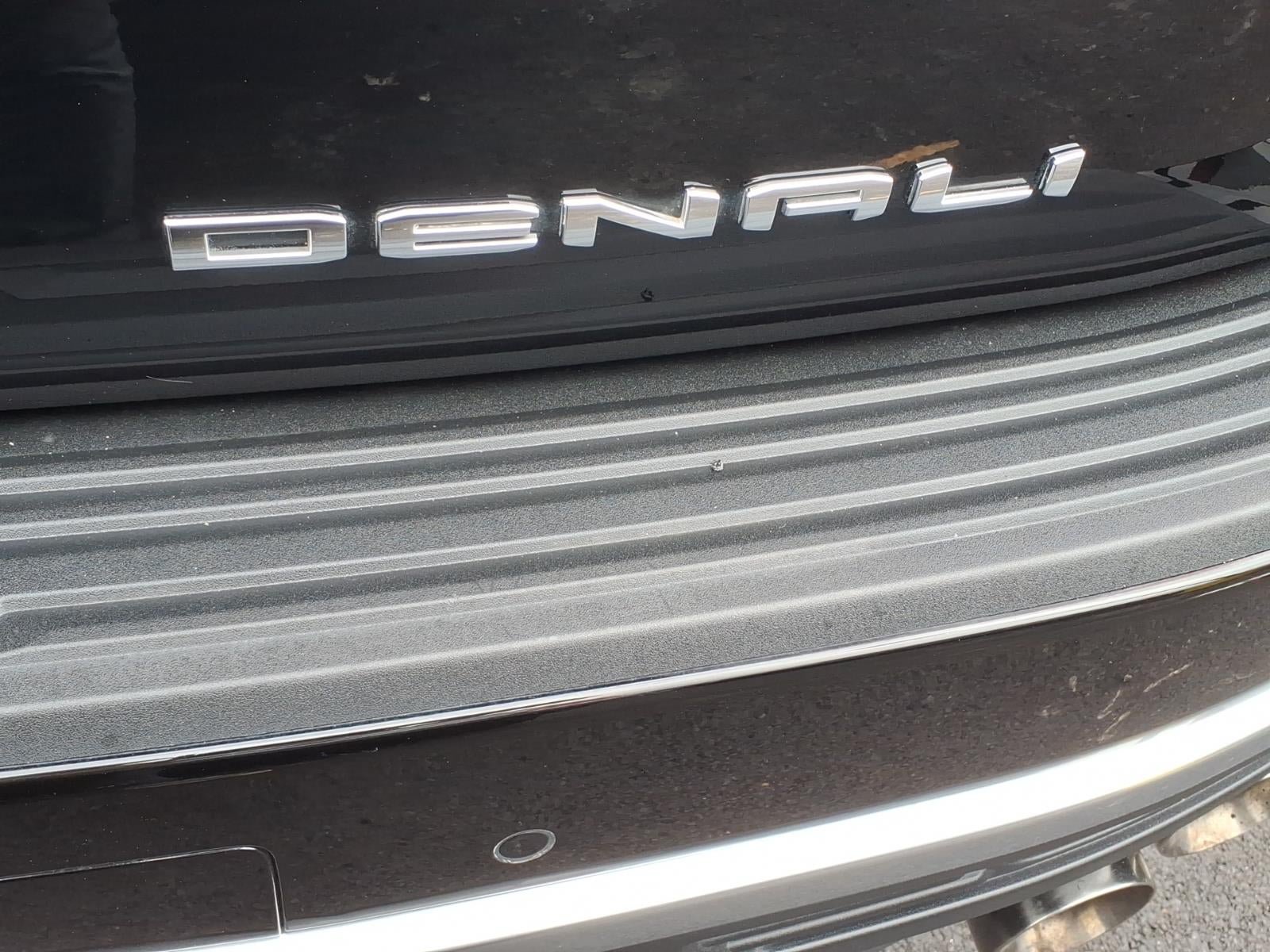 Used 2024 GMC Yukon Denali w/ Denali Reserve Package AWD/4WD image 12