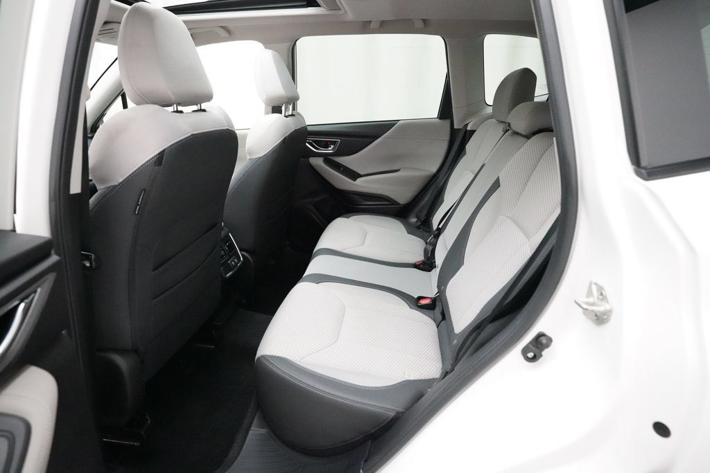 Used 2020 Subaru Forester Premium AWD/4WD image 15