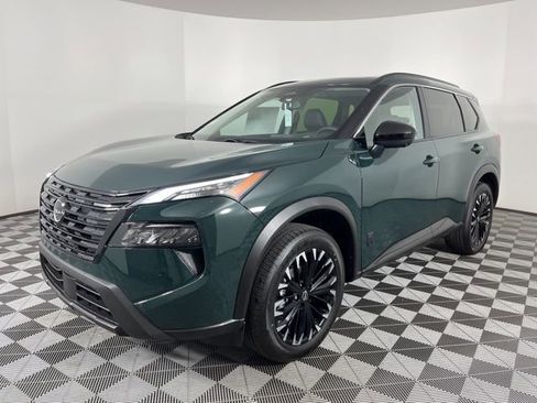 New 2026 Nissan Rogue SV FWD image 6