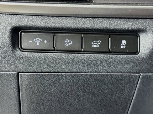 New 2025 Kia Telluride S image 13