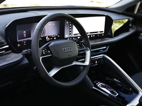 New 2026 Audi Q5 Premium AWD/4WD image 17