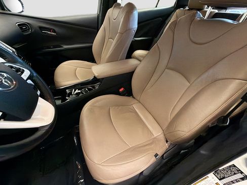 Used 2023 Toyota Corolla LE w/ Carpet Mat Package (TMS) FWD image 11