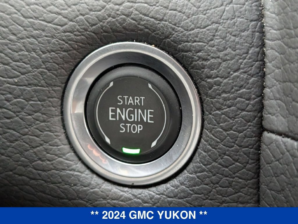 Used 2024 GMC Yukon Denali w/ Advanced Technology Package AWD/4WD image 36