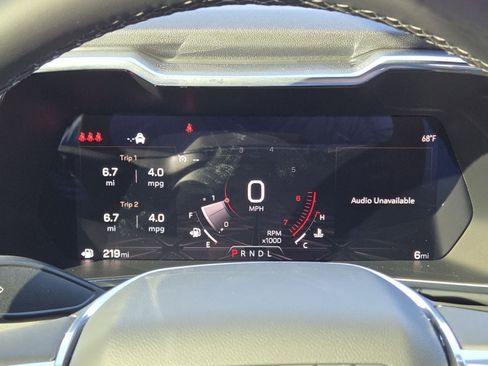 New 2026 GMC Canyon Elevation w/ Convenience Package image 29