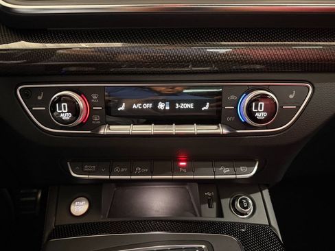 Used 2018 Audi SQ5 Prestige AWD/4WD image 22