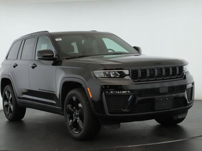 New 2026 Jeep Grand Cherokee Limited w/ Limited Altitude Package