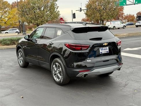 Used 2023 Chevrolet Blazer LT w/ Convenience Package image 3