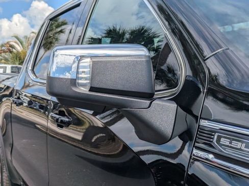 New 2026 GMC Sierra 1500 SLE w/ Preferred Package AWD/4WD image 15