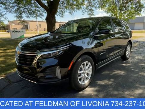 Certified 2024 Chevrolet Equinox LT w/ LPO, Floor Liner Package FWD image 4