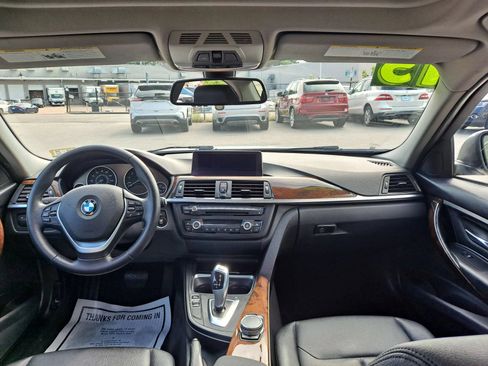Used 2015 BMW 328i xDrive Sedan AWD/4WD image 8
