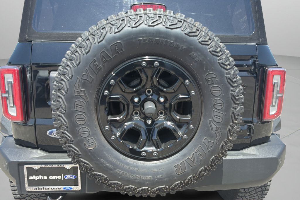 Used 2024 Ford Bronco Wildtrak AWD/4WD image 32