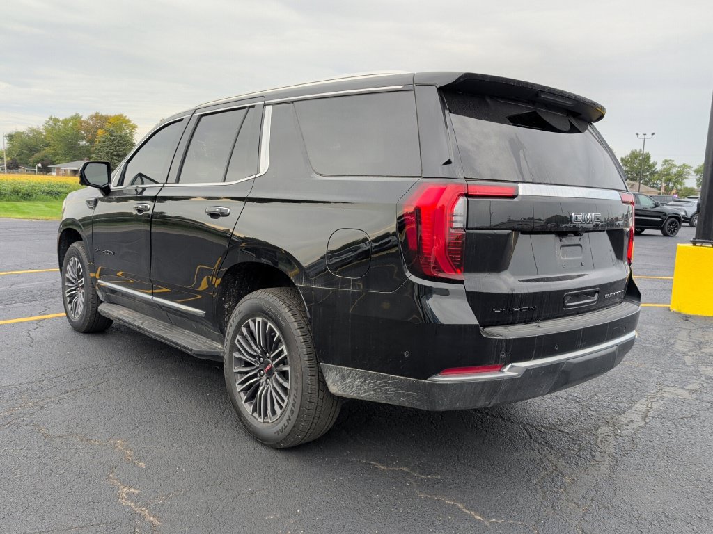 Used 2026 GMC Yukon Elevation AWD/4WD image 5