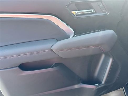 New 2025 Chevrolet Colorado Z71 w/ Technology Package image 14