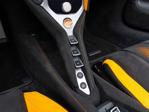 New 2027 McLaren 750S Spider RWD image 33