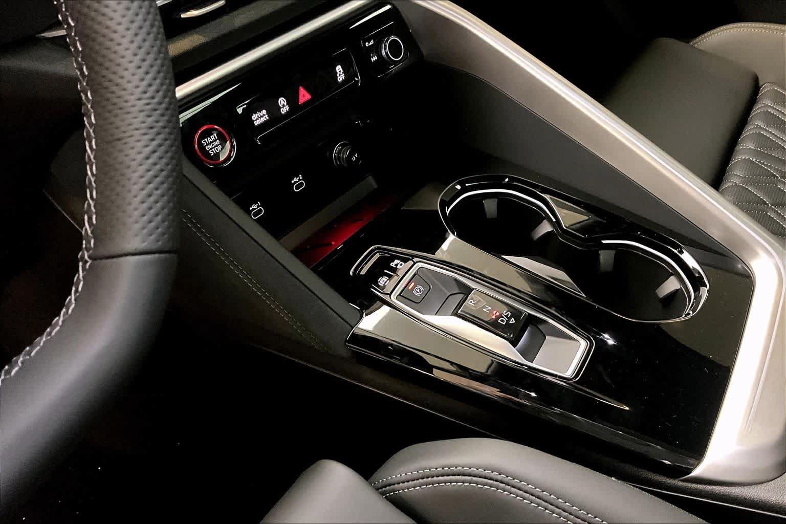 New 2026 Audi SQ5 Premium Plus AWD/4WD image 7