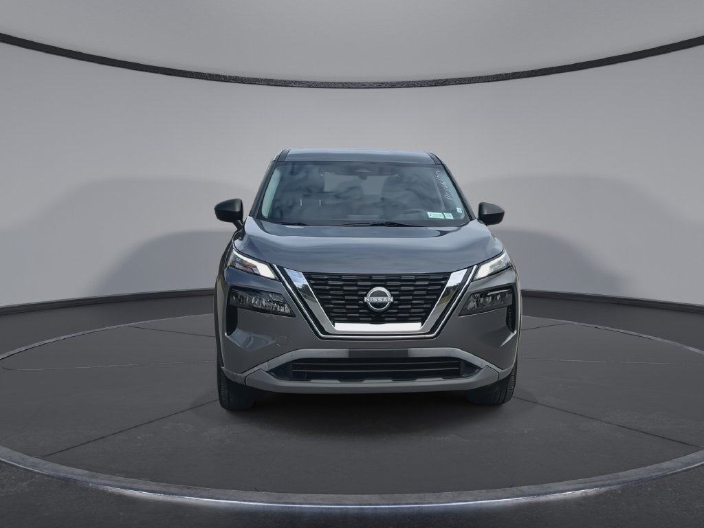 Used 2023 Nissan Rogue S AWD/4WD image 3