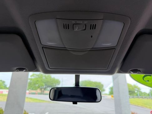 Used 2015 Nissan Rogue S w/ Convenience Package FWD image 19