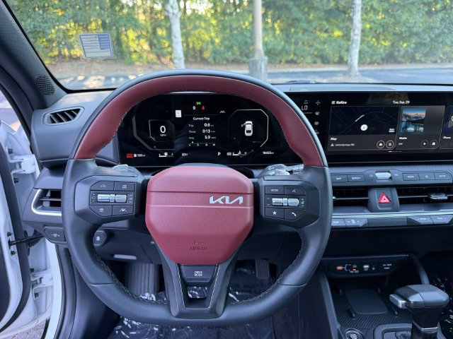 Certified 2025 Kia K4 GT-Line w/ GT-Line Premium Package FWD image 18