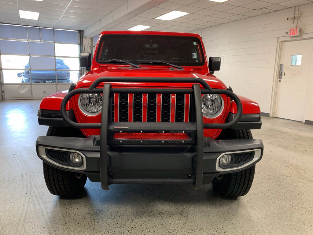 Used 2021 Jeep Gladiator Overland w/ Popular Equipment Package AWD/4WD image 3