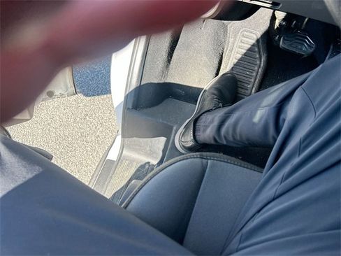 Used 2023 Ford Transit 350 XLT image 25