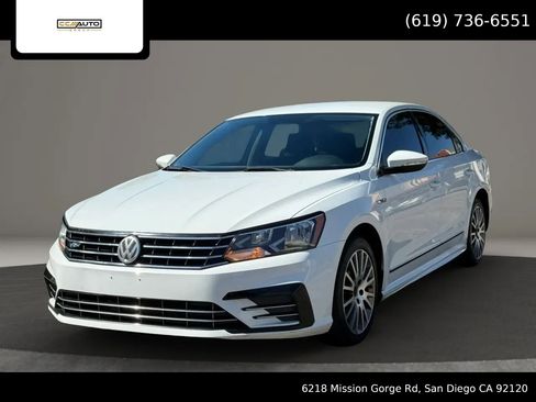 Used 2017 Volkswagen Passat 1.8T R-Line image 1