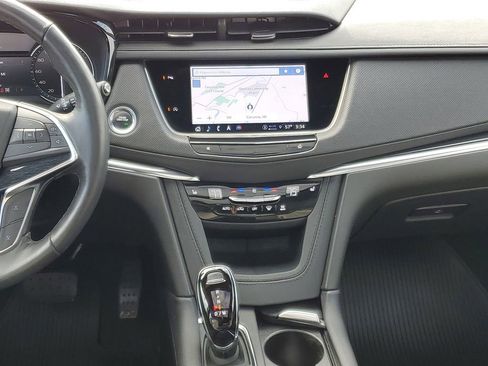 Used 2023 Cadillac XT5 Premium Luxury image 28
